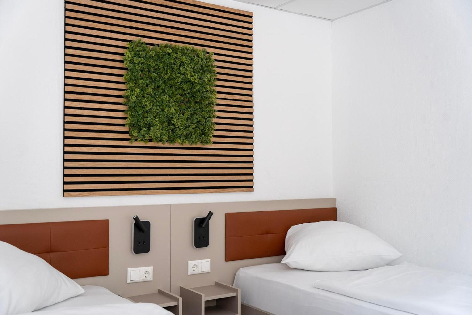 Comfort Housing Apartments Фалькензе Экстерьер фото