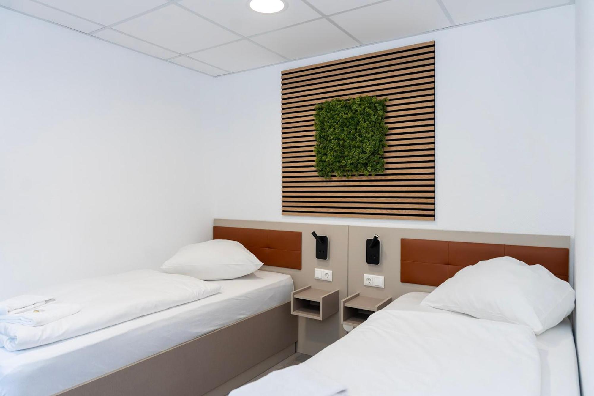 Comfort Housing Apartments Фалькензе Экстерьер фото