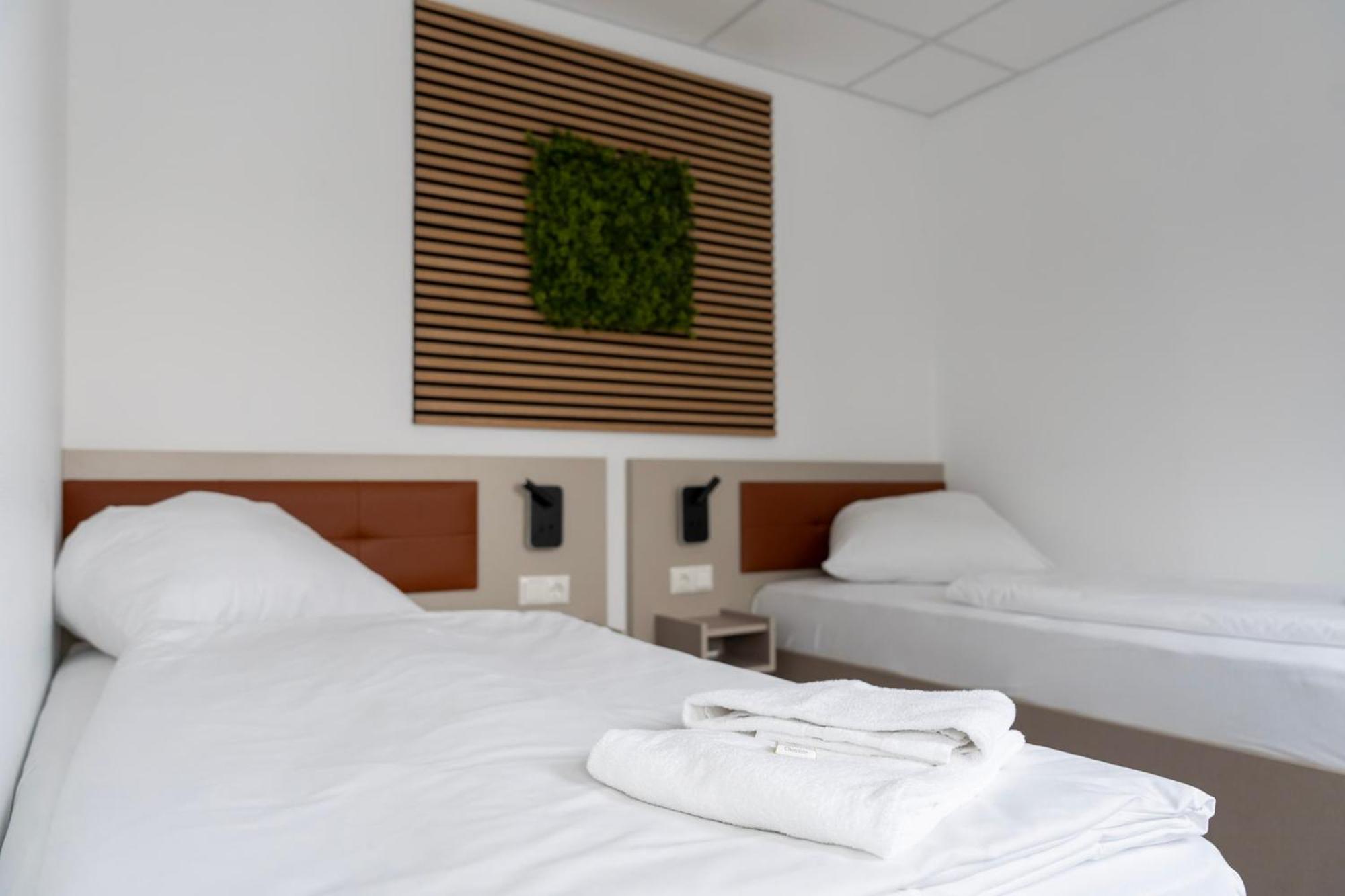 Comfort Housing Apartments Фалькензе Экстерьер фото