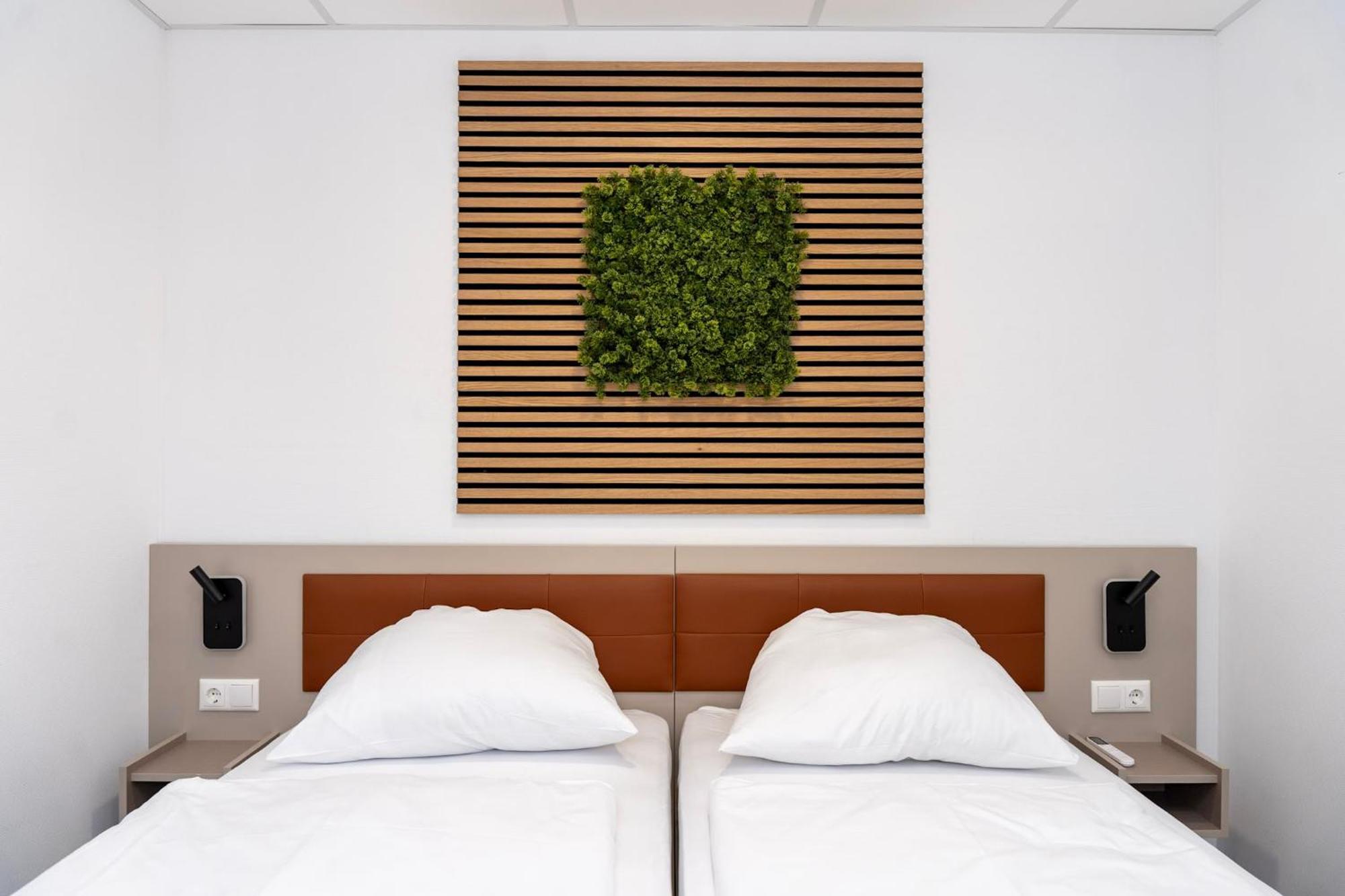Comfort Housing Apartments Фалькензе Экстерьер фото